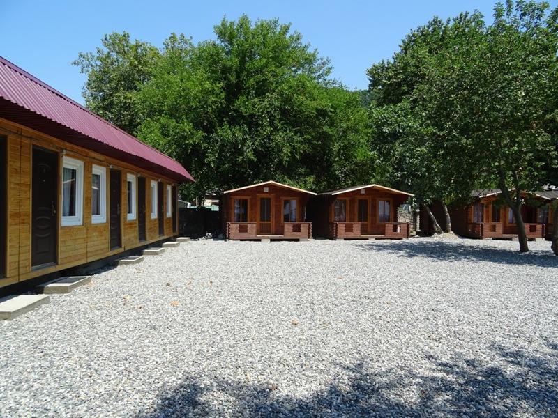 Guest House Tri Topolya Lidzava Екстер'єр фото